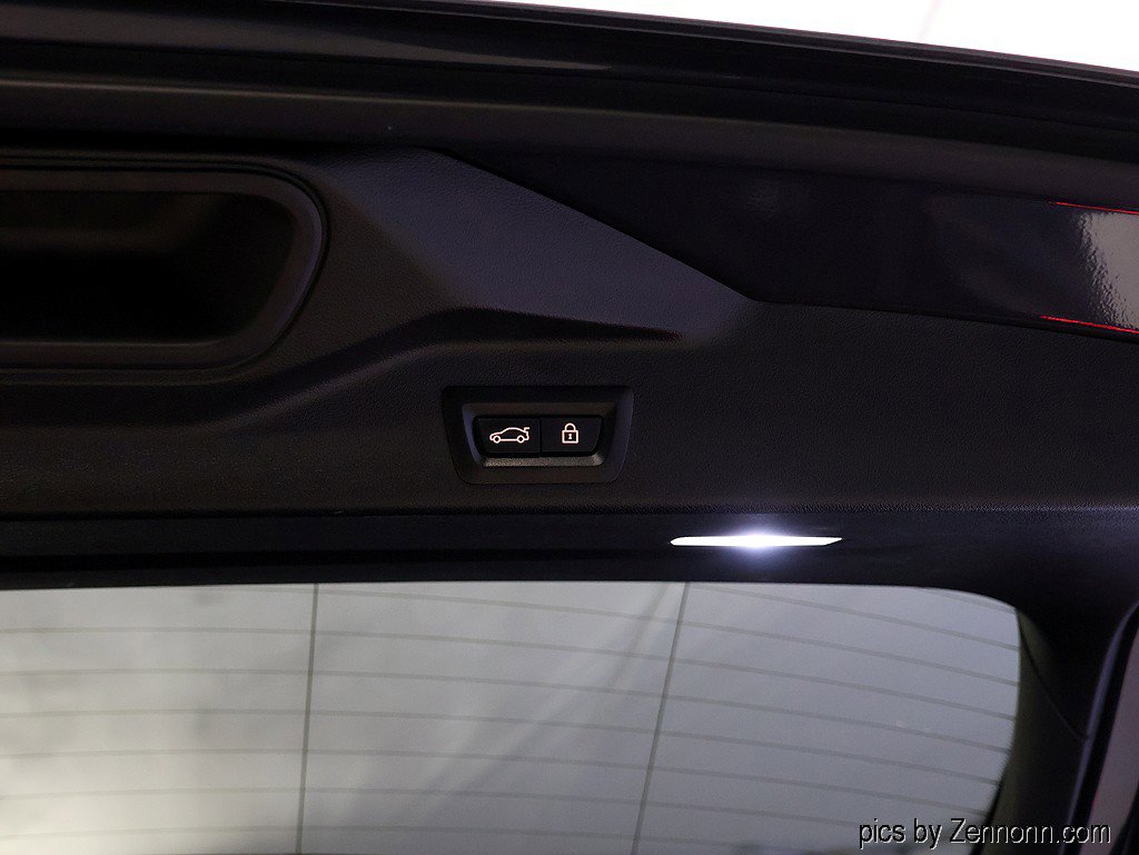 Used 2022 BMW X5 xDrive40i w/ M Sport Package AWD/4WD image 34