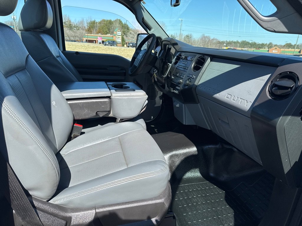 Used 2014 Ford F450 XL image 18