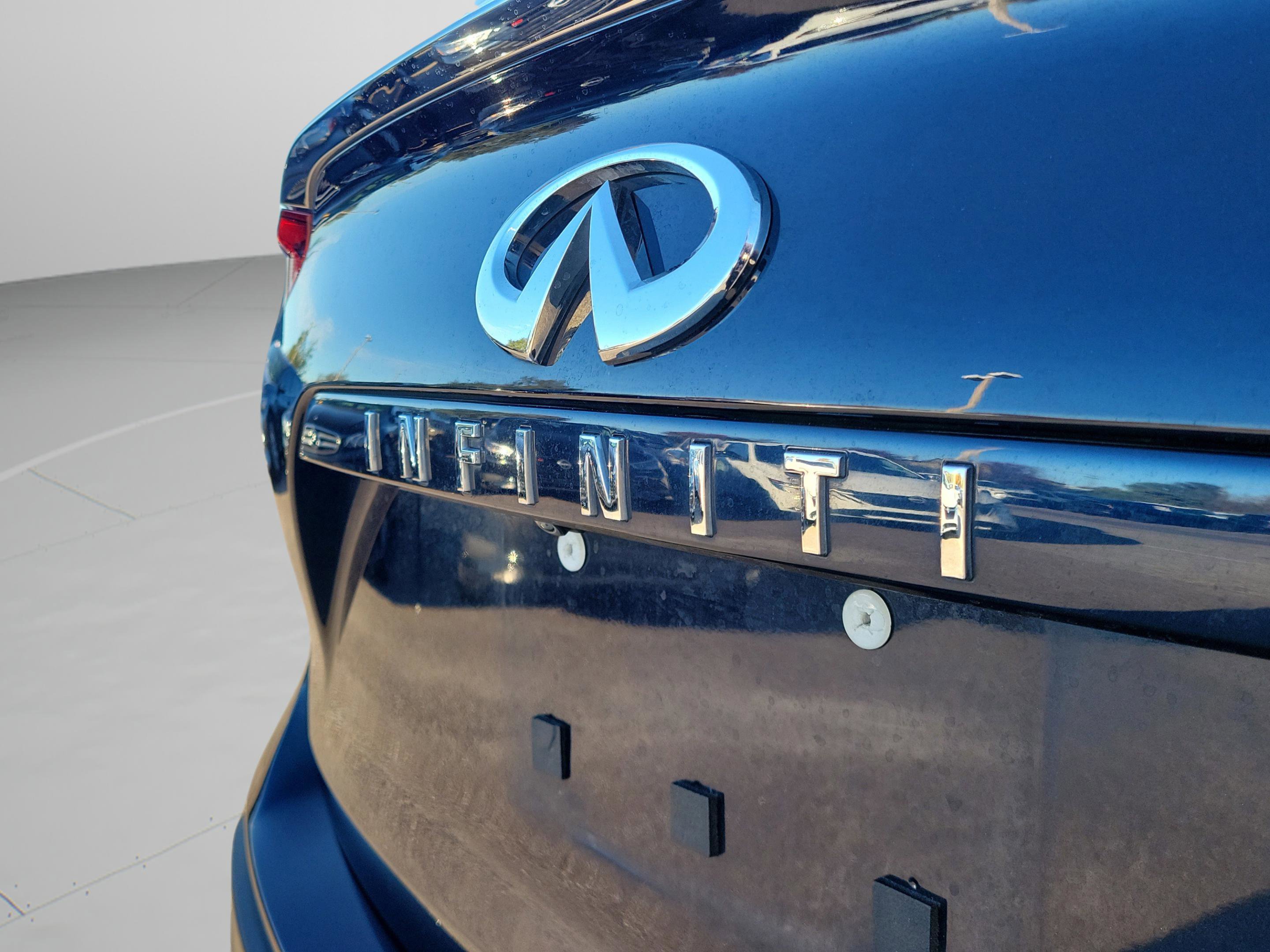 Used 2020 INFINITI QX50 Sensory w/ Proactive Package image 7