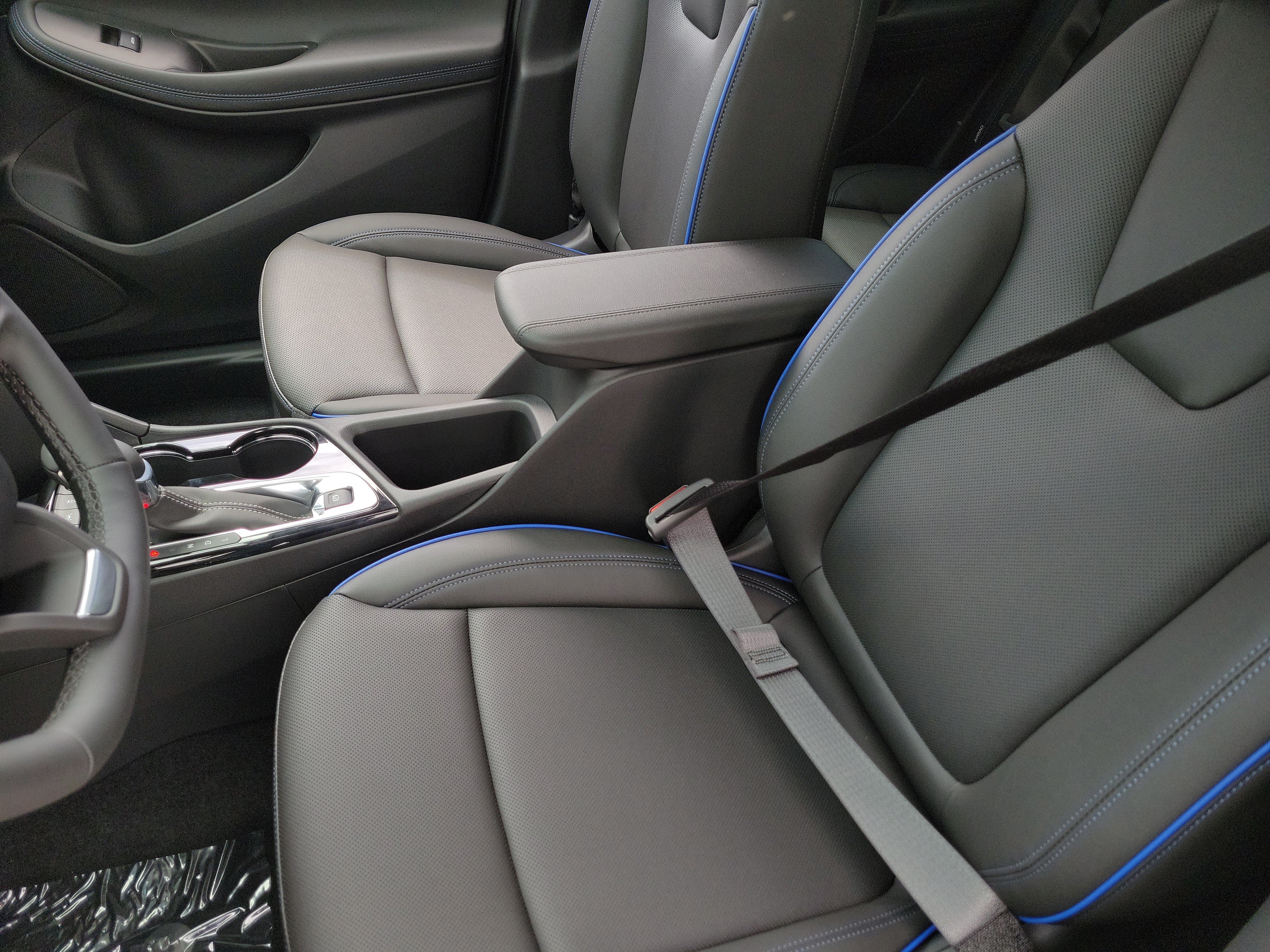 New 2026 Buick Encore GX Sport Touring w/ Advanced Technology Package FWD image 22