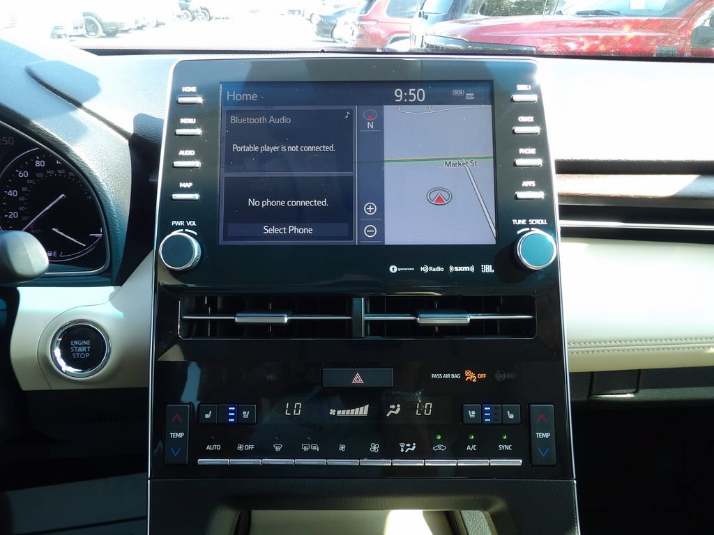 Used 2020 Toyota Avalon Limited FWD image 21