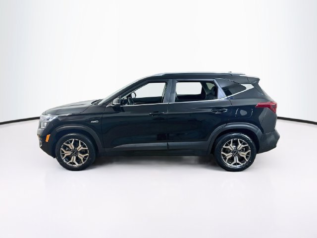 Used 2023 Kia Seltos EX AWD/4WD image 5