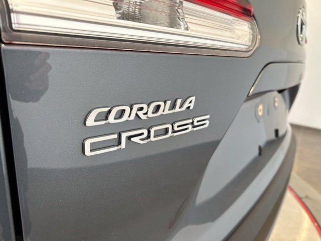 Used 2024 Toyota Corolla Cross L FWD image 6