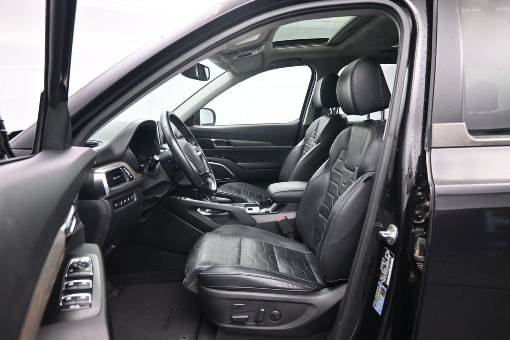 Used 2022 Kia Telluride SX w/ SX Prestige Package AWD/4WD image 21