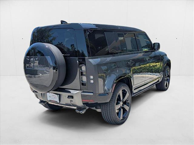 New 2025 Land Rover Defender 110 V8 video 2
