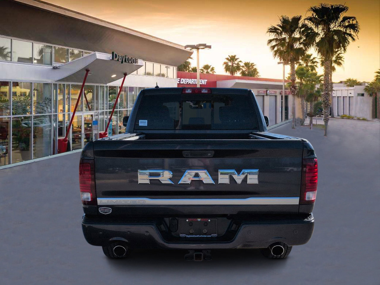 Used 2018 RAM 1500 Limited RWD image 4