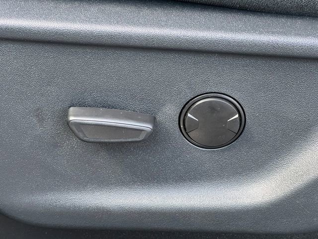 New 2026 Ford F250 XLT w/ XLT Premium Package image 17