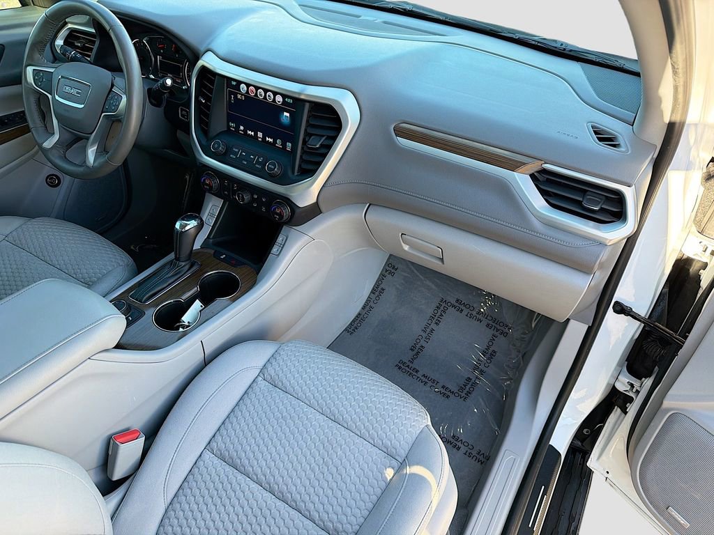 Used 2018 GMC Acadia SLE w/ Driver Alert Package I image 14