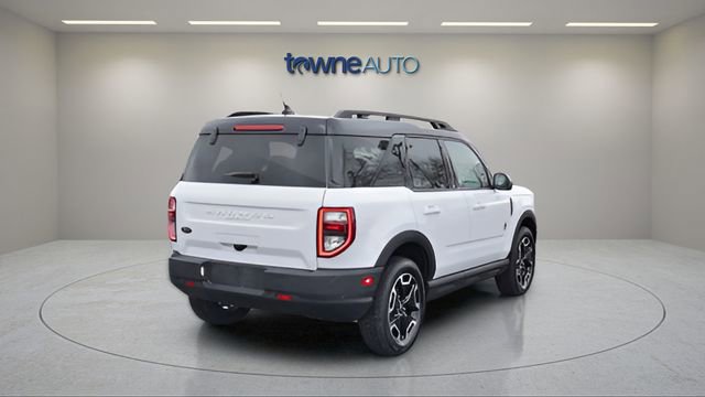 Used 2023 Ford Bronco Sport Outer Banks AWD/4WD image 6