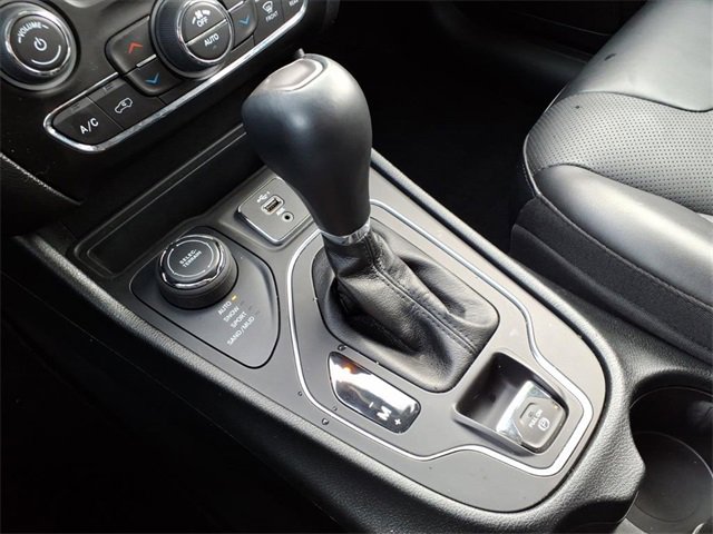 Certified 2022 Jeep Cherokee Latitude Lux image 22