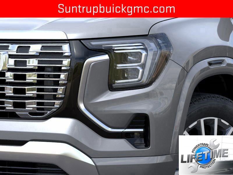 New 2026 GMC Terrain Denali w/ LPO, Floor Liner Package image 42