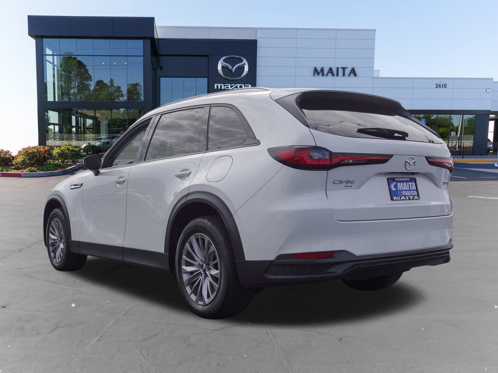 Certified 2024 MAZDA CX-90 Plug-In Hybrid w/ Preferred AWD/4WD image 6