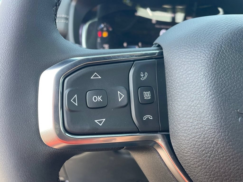New 2026 RAM 2500 Laramie AWD/4WD image 29