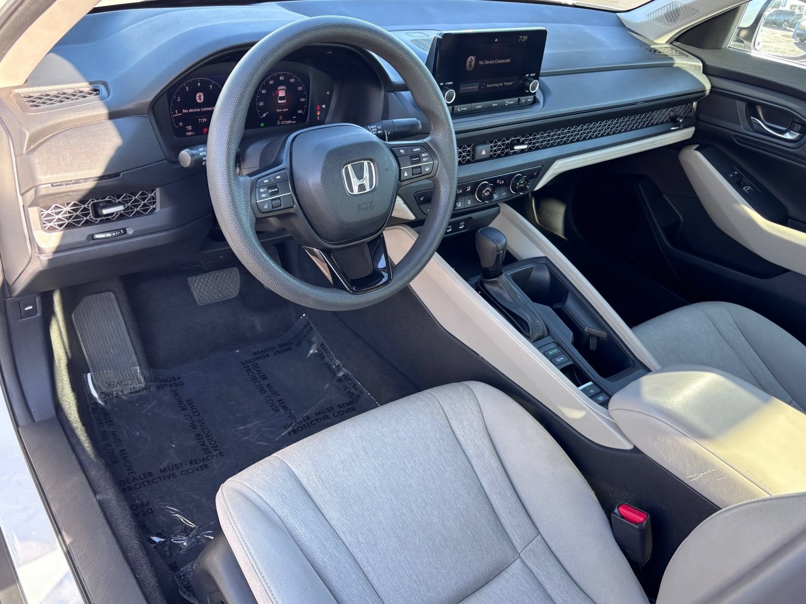 Certified 2023 Honda Accord EX image 17