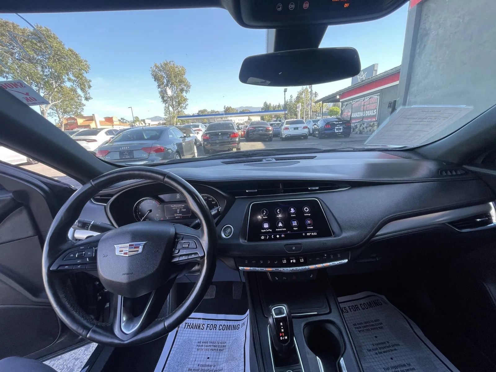 Used 2019 Cadillac XT4 Premium Luxury w/ Cold Weather Package FWD image 10