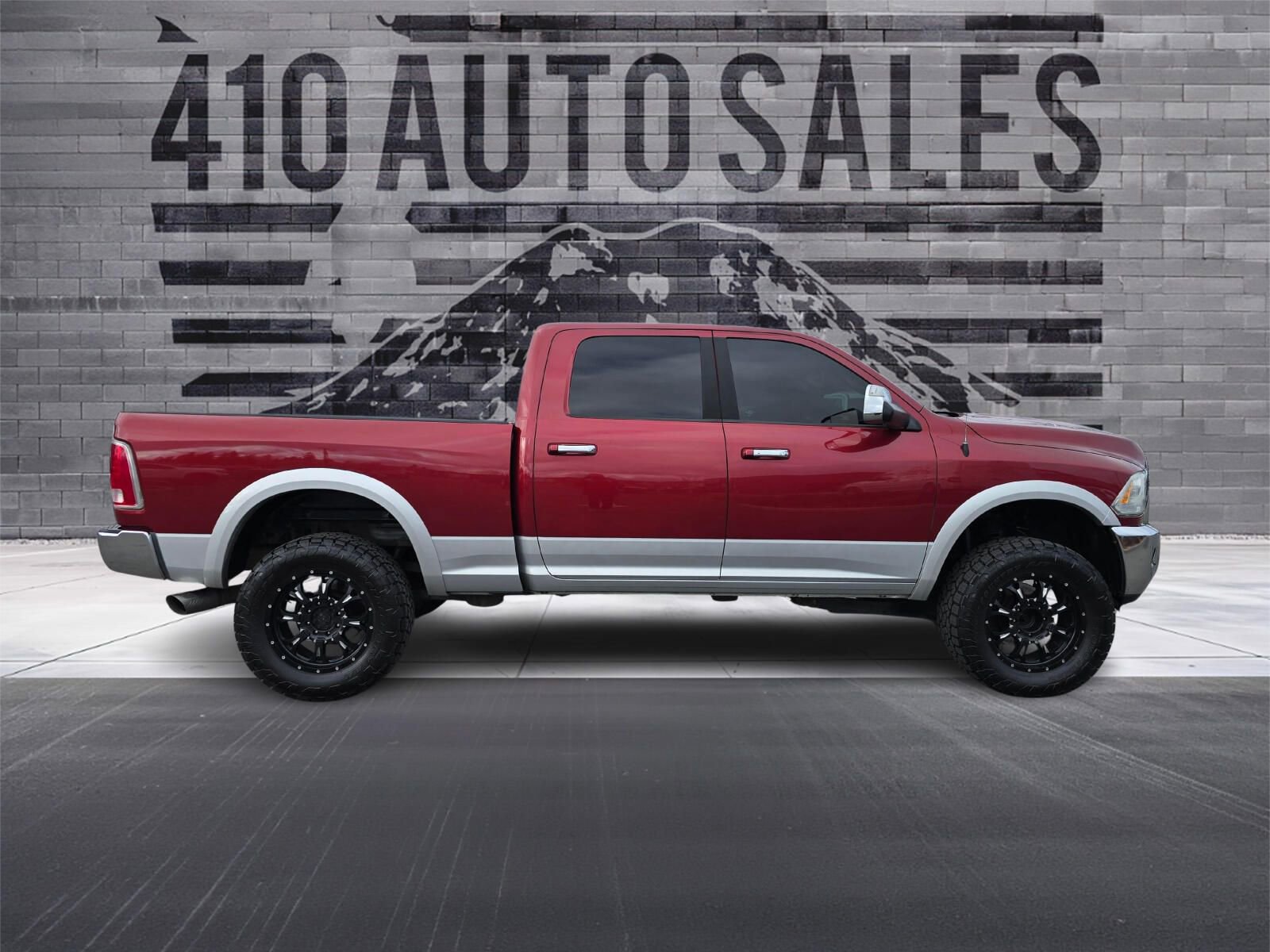 Used 2014 RAM 2500 Laramie image 2