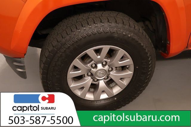 Used 2018 Toyota Tacoma SR5 image 7