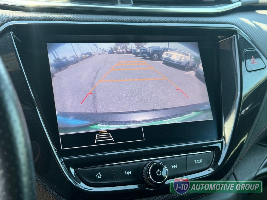 Used 2021 Chevrolet TrailBlazer RS w/ Sun and Liftgate Package FWD image 31