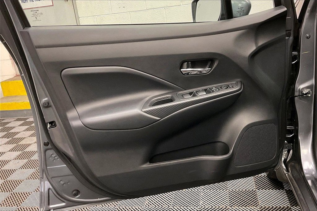 Certified 2025 Nissan Versa SV w/ Trunk Package image 23
