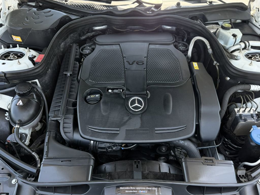 Used 2014 Mercedes-Benz E 350 Sedan image 23