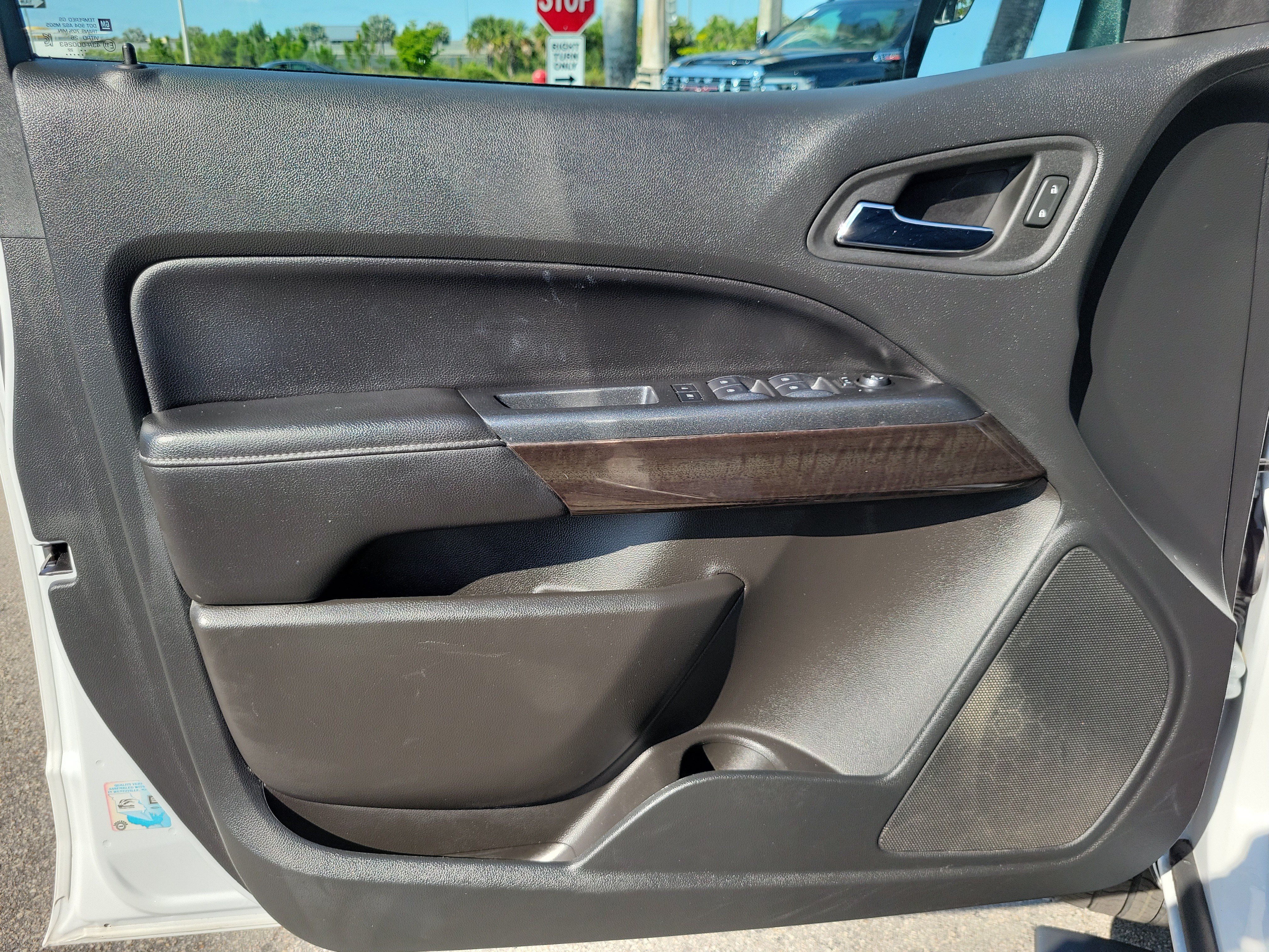Used 2022 GMC Canyon Elevation w/ Trailering Package RWD image 21