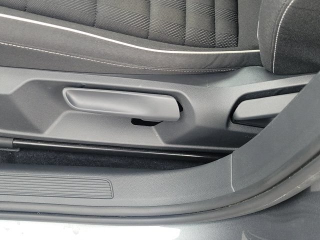 Used 2022 Volkswagen Jetta Sport FWD image 16