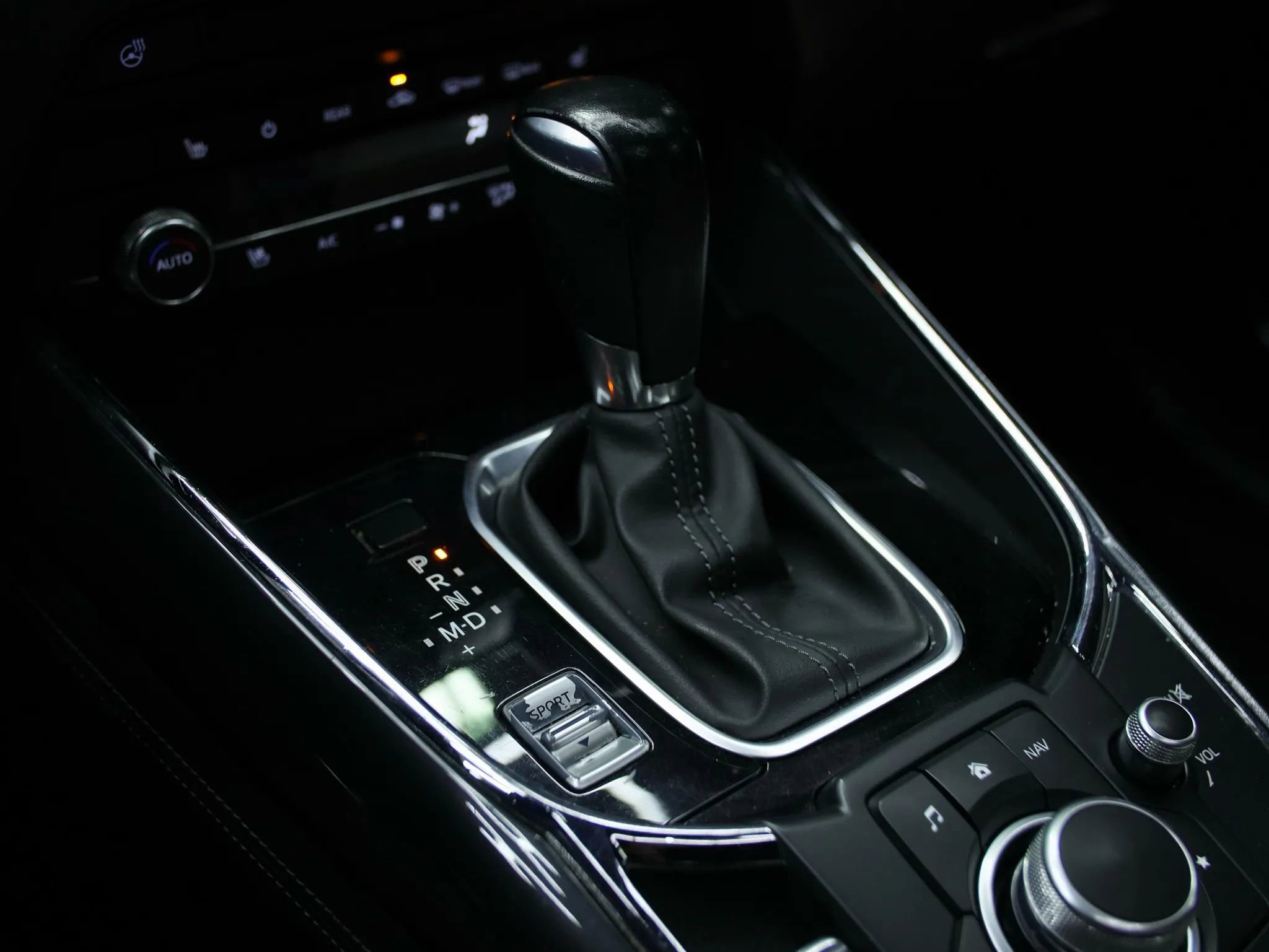 Used 2020 MAZDA CX-9 Grand Touring image 36