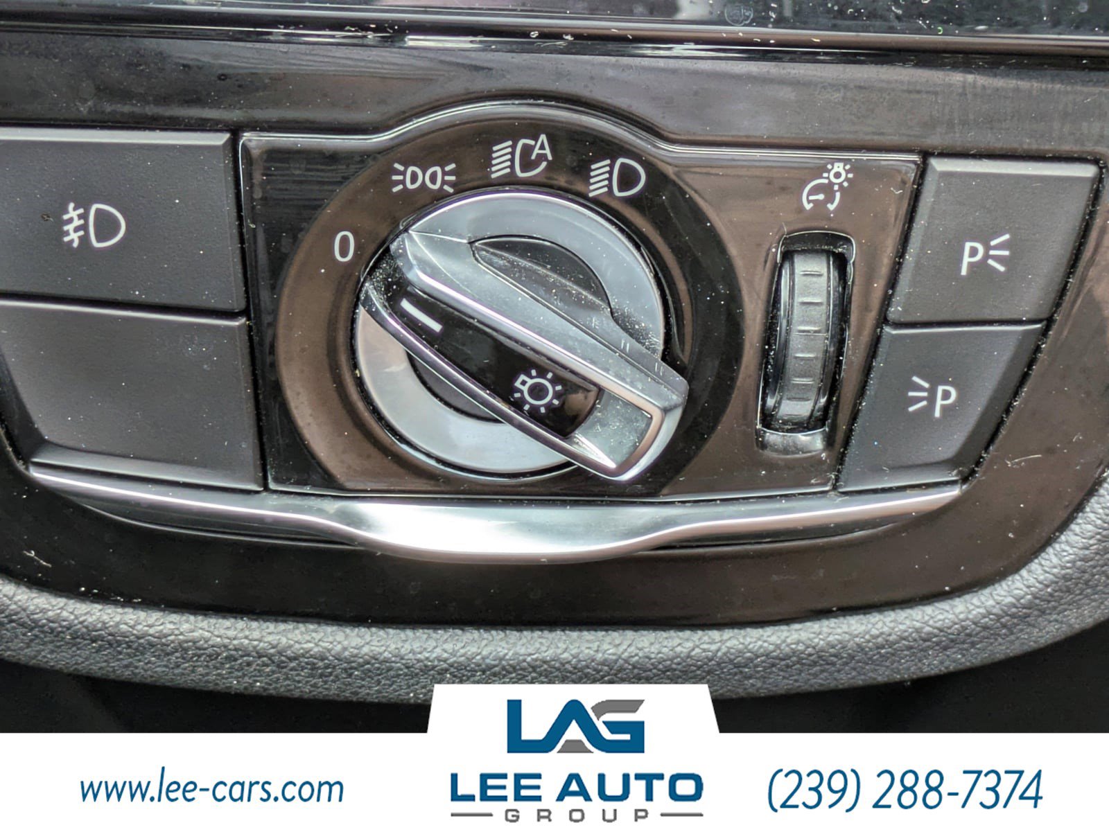 Used 2018 BMW 540i xDrive 540i xDrive w/ Premium Package image 18