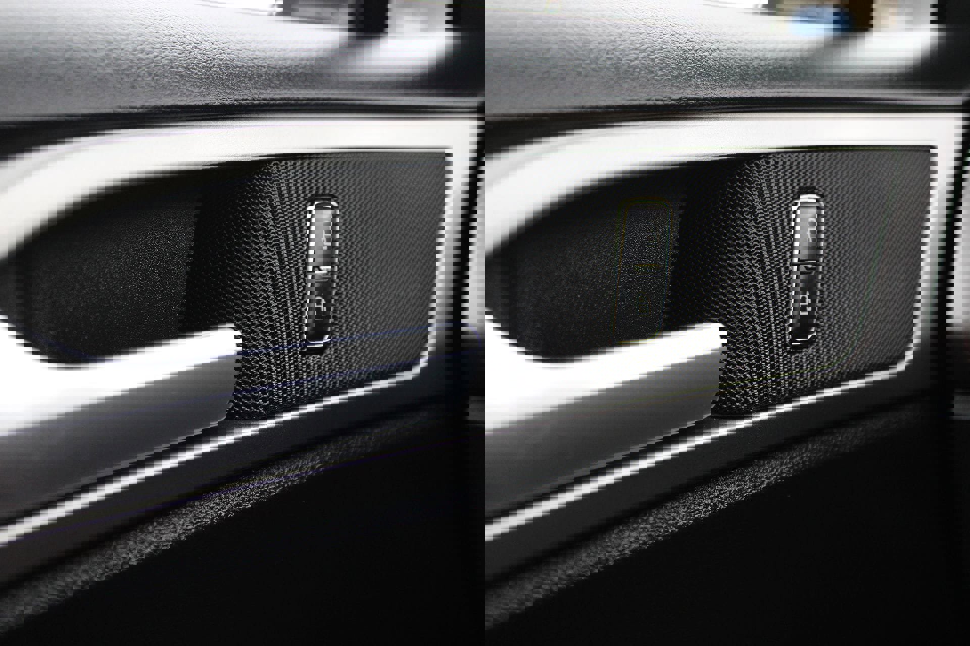 Used 2020 Ford Fusion SE image 22