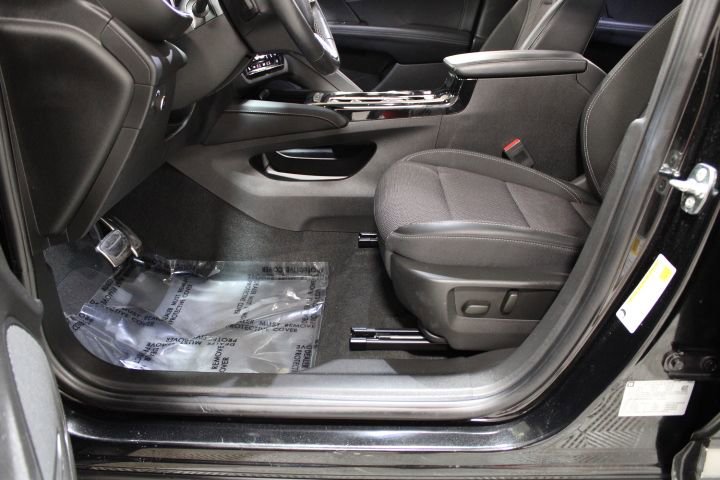 Used 2023 Buick Envision Preferred w/ Sport Touring Package image 19