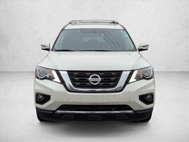 Used 2019 Nissan Pathfinder Platinum w/ Cargo Package image 2