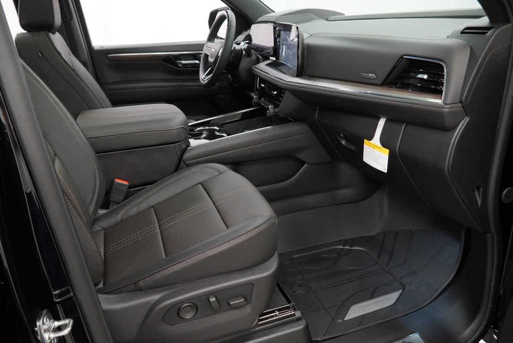 New 2026 Chevrolet Tahoe High Country AWD/4WD image 32