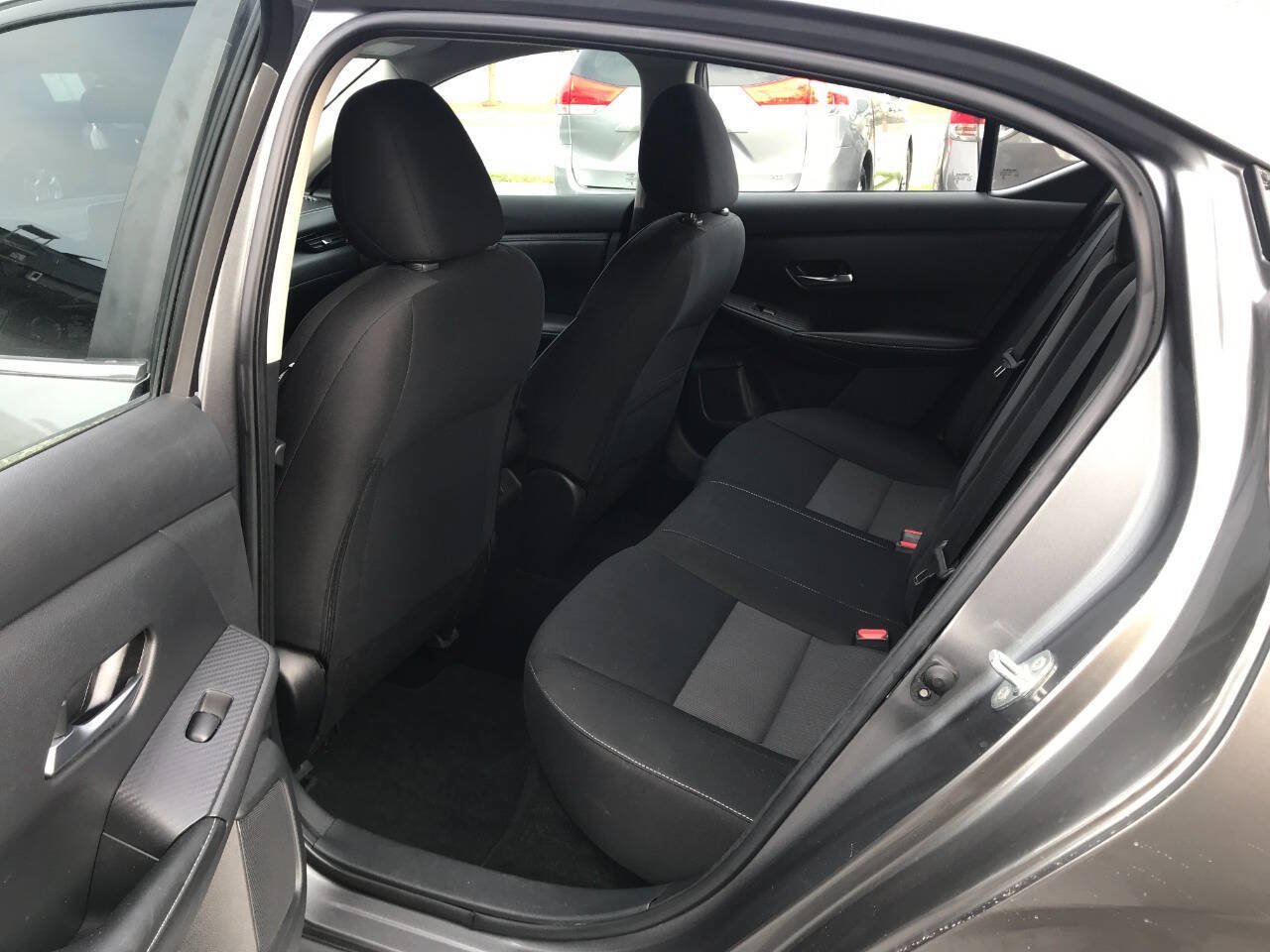Used 2022 Nissan Sentra SV w/ Trunk Package FWD image 10