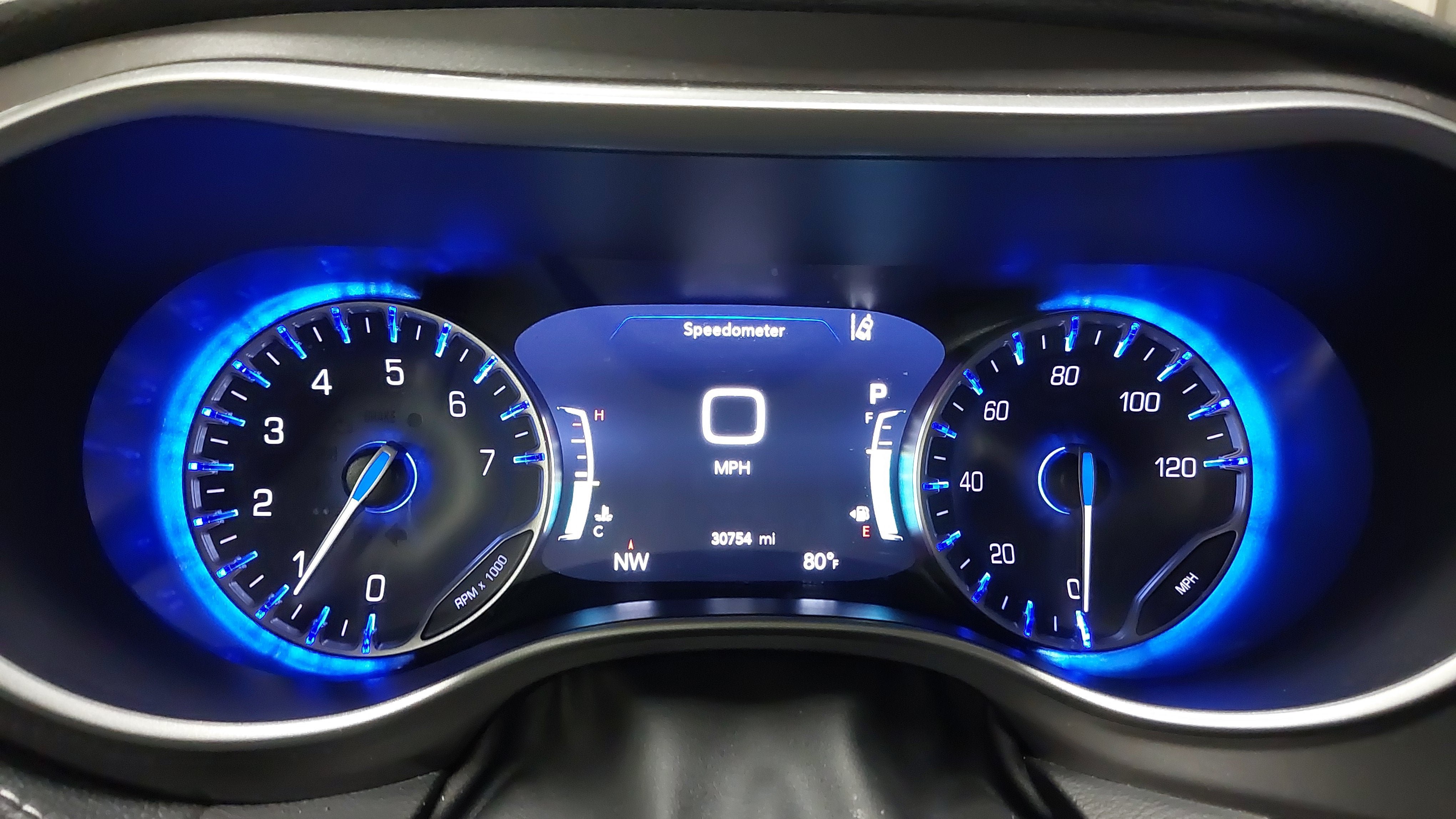 Used 2024 Chrysler Pacifica Touring-L FWD image 19