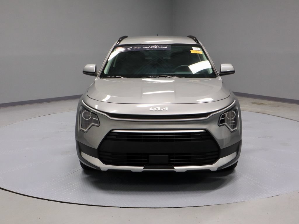 Used 2023 Kia Niro EX FWD image 7