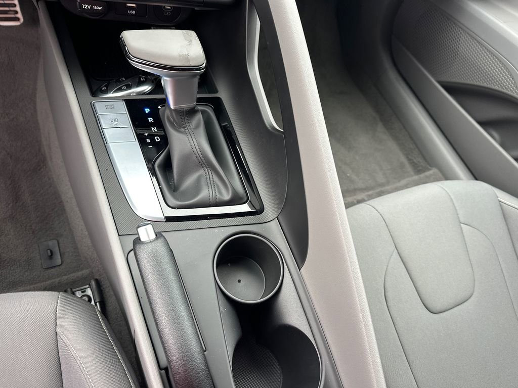 New 2025 Hyundai Elantra Sport image 33