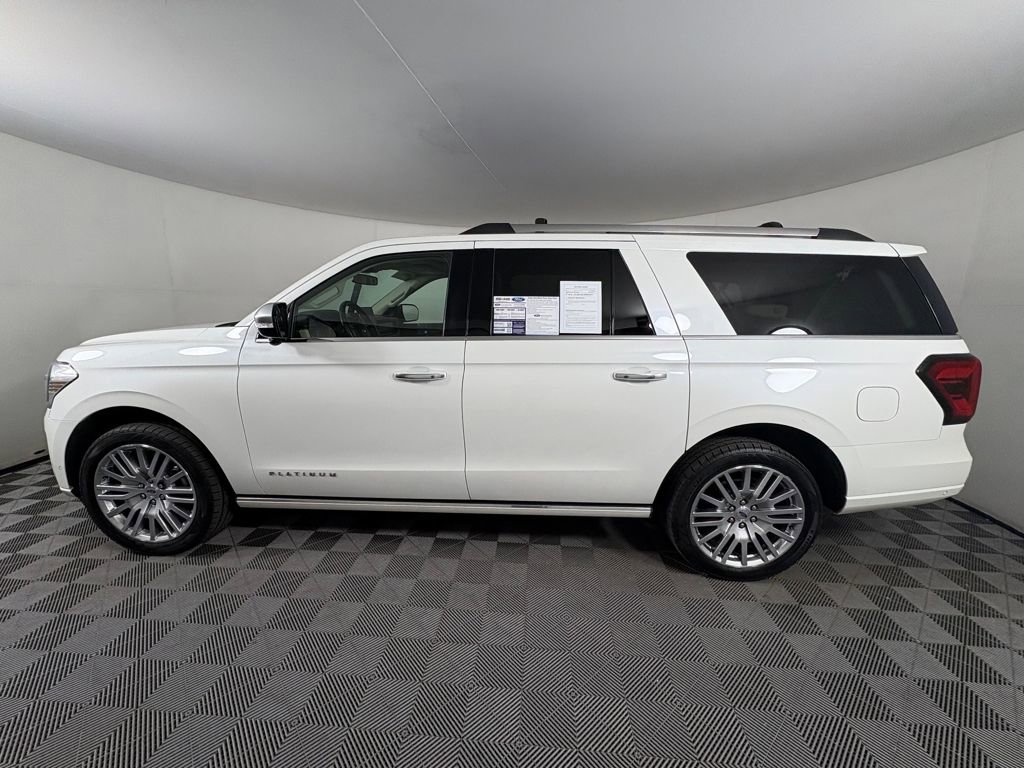 Certified 2024 Ford Expedition Max Platinum image 4