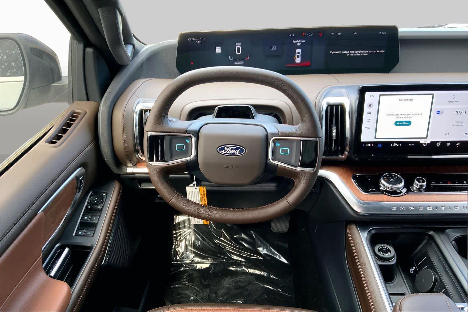 New 2027 Ford Expedition King Ranch RWD image 6