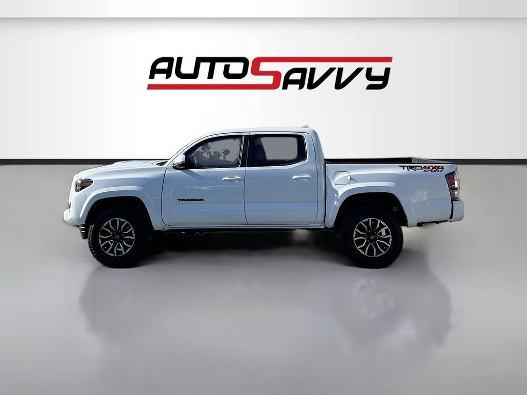 Used 2023 Toyota Tacoma TRD Sport w/ TRD Premium Sport Package image 4