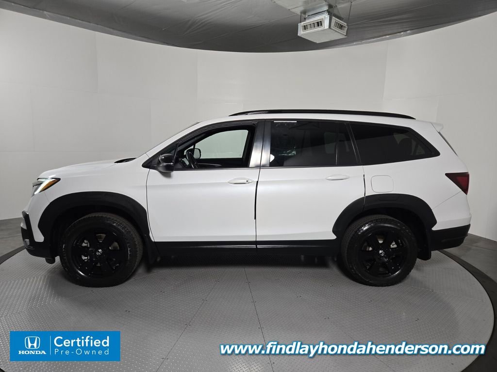 Certified 2022 Honda Pilot TrailSport image 3