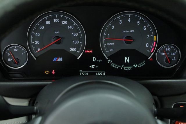 Used 2015 BMW M4 Coupe image 14