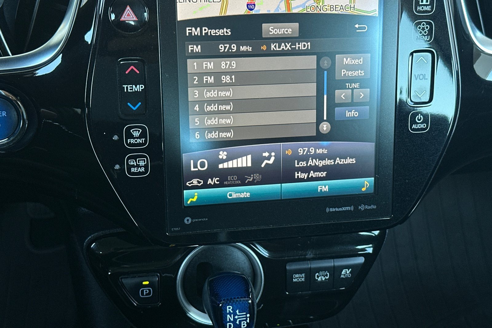 Certified 2020 Toyota Prius Prime XLE FWD image 16