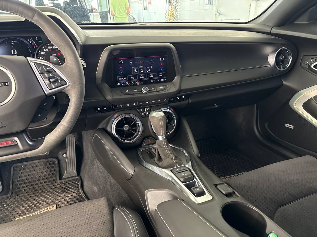 Used 2021 Chevrolet Camaro SS RWD image 32