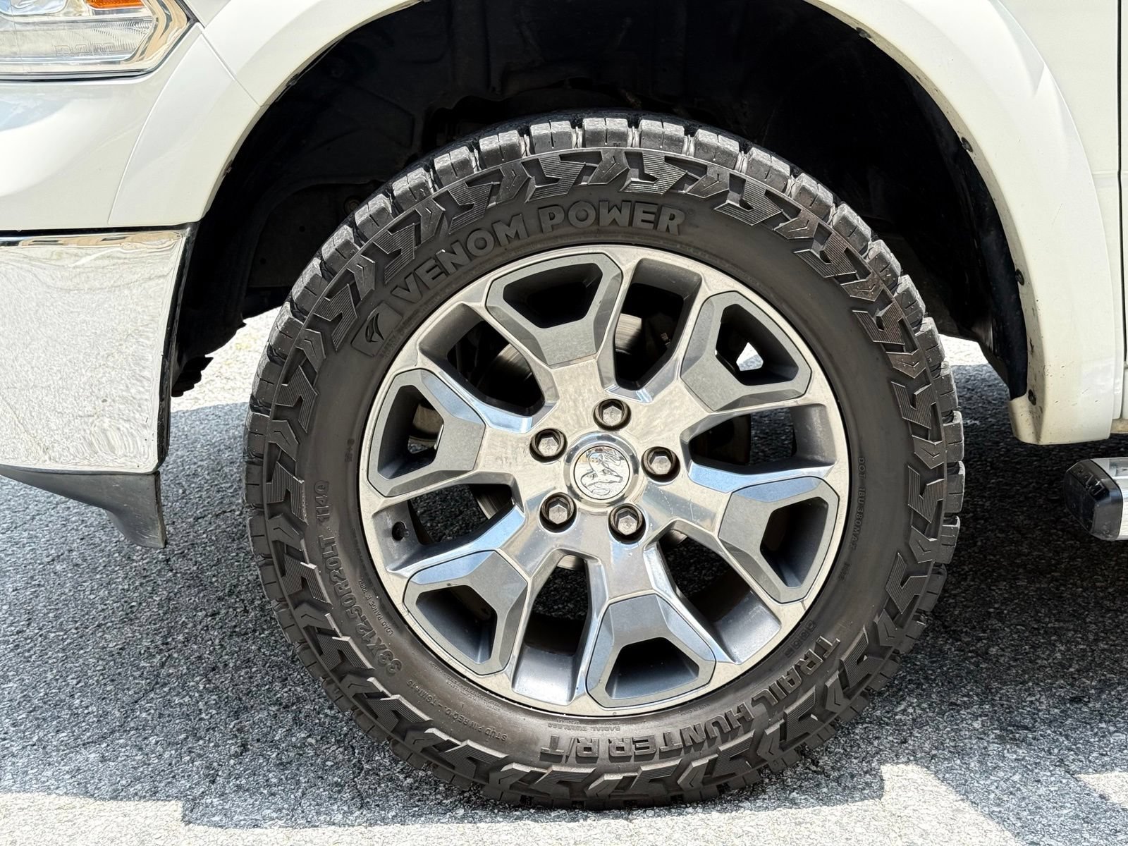 Used 2017 RAM 1500 Limited AWD/4WD image 14