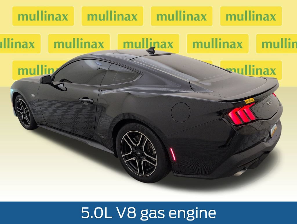 Used 2024 Ford Mustang GT RWD image 8