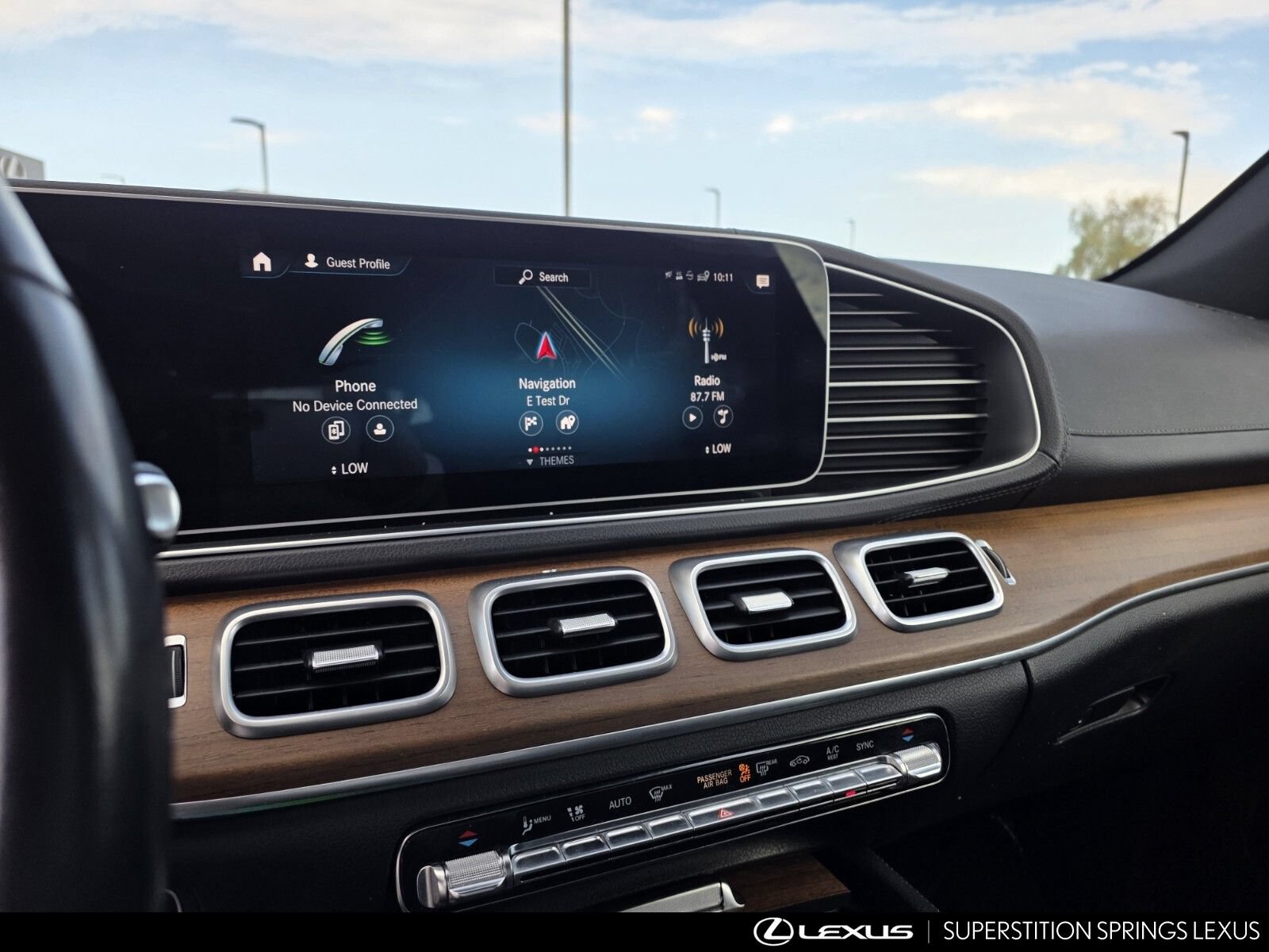 Used 2021 Mercedes-Benz GLS 450 4MATIC image 15