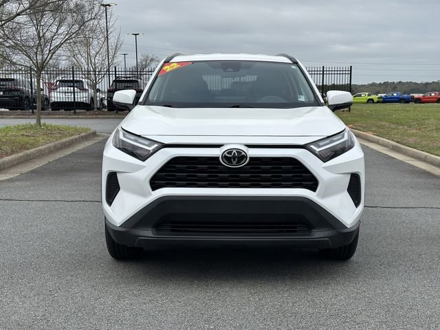 Used 2022 Toyota RAV4 XLE image 2