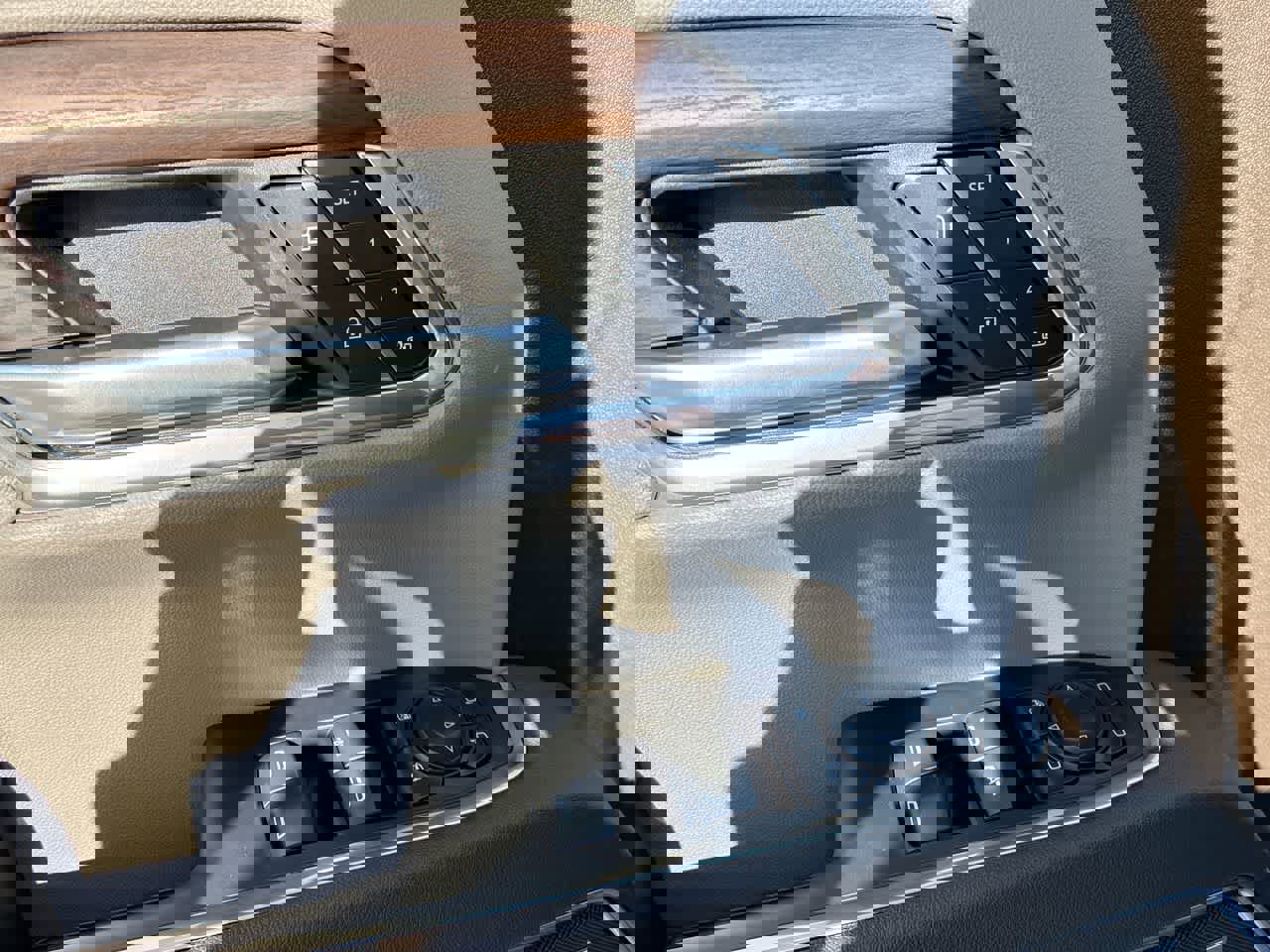 New 2026 GMC Sierra 1500 SLT w/ SLT Premium Plus Package image 24