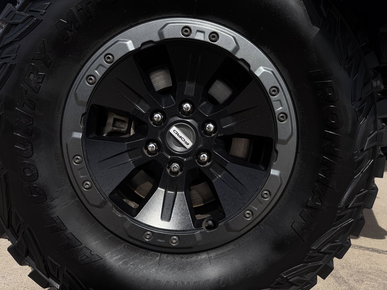 Used 2018 Ford F150 Raptor w/ Equipment Group 802A Luxury image 10