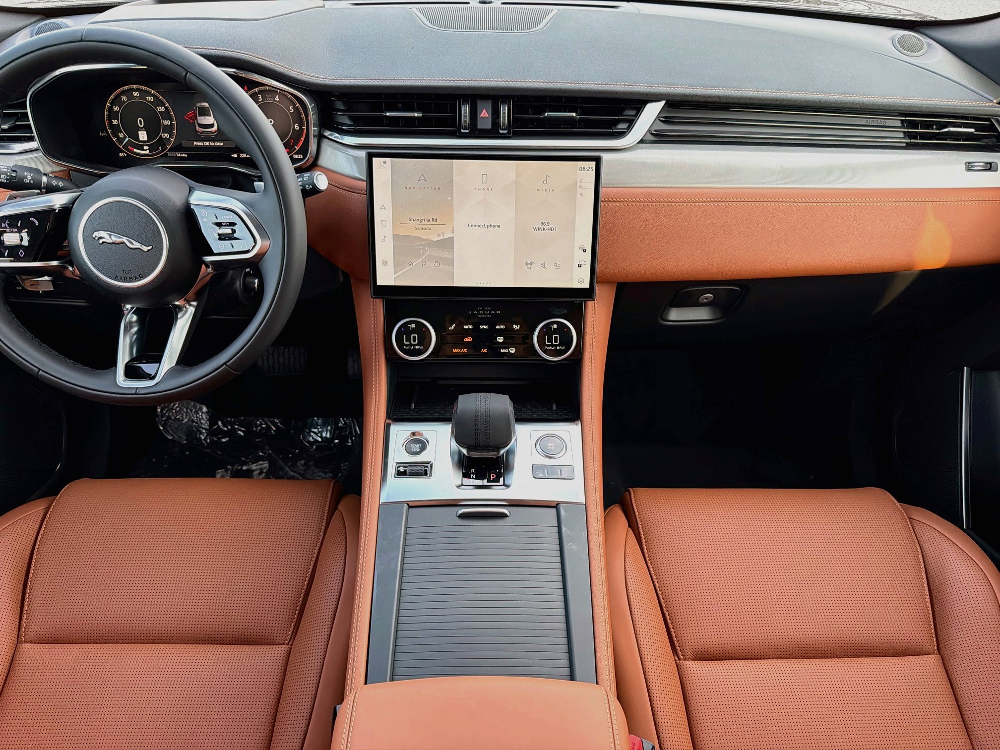 New 2026 Jaguar F-PACE R-Dynamic S AWD/4WD image 20
